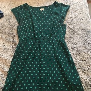 Green cap sleeve dress